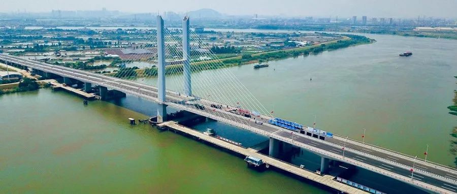 献礼新中国成立70周年 广东佛山顺德菊花湾大桥主线顺利通车