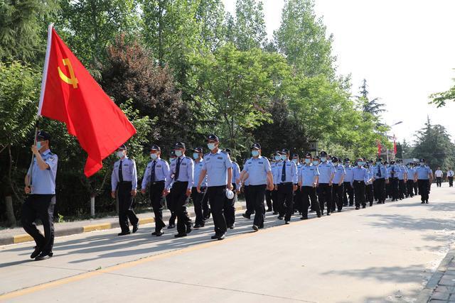 华山监狱防疫战线第四次警力换防顺利完成