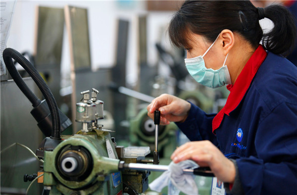 渭南高新区:加快生产提效能 全区企业复工率100%