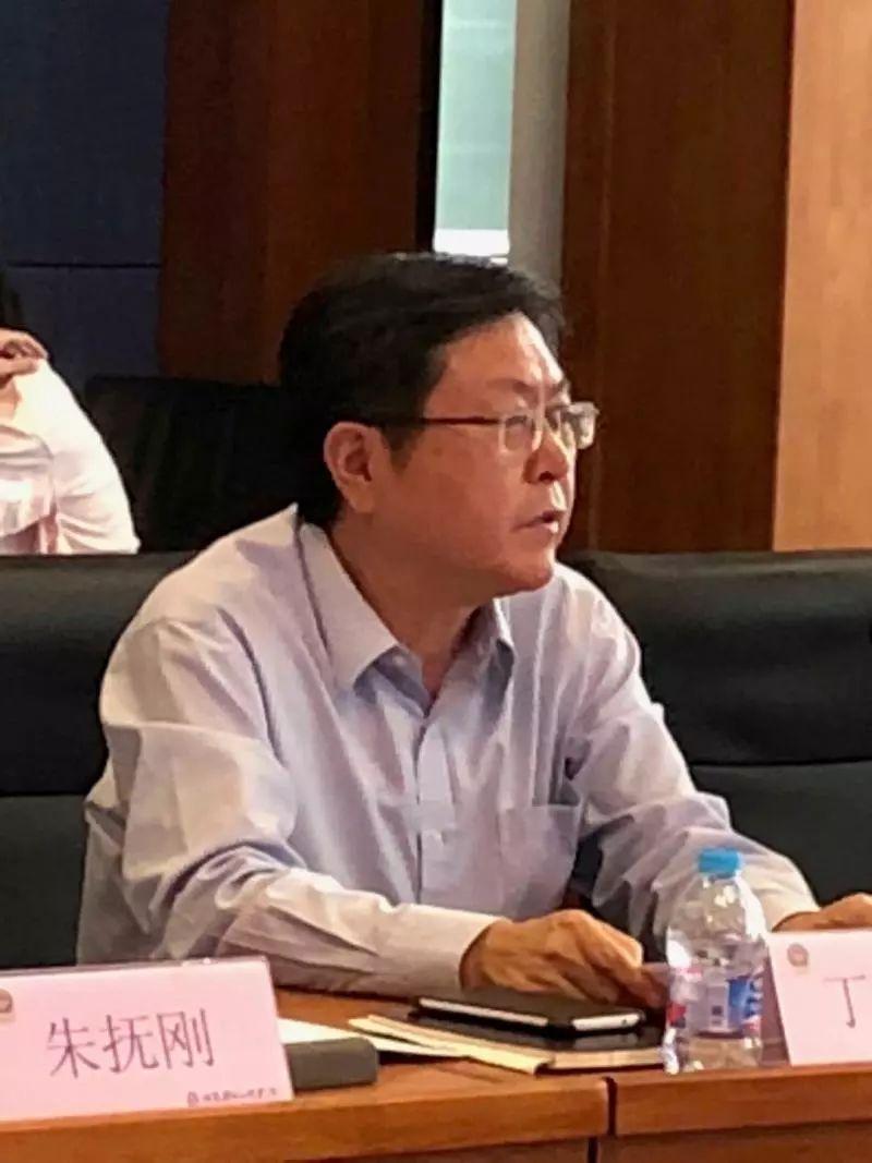 市场监管总局科技财务司丁吉柱巡视员在会上讲话