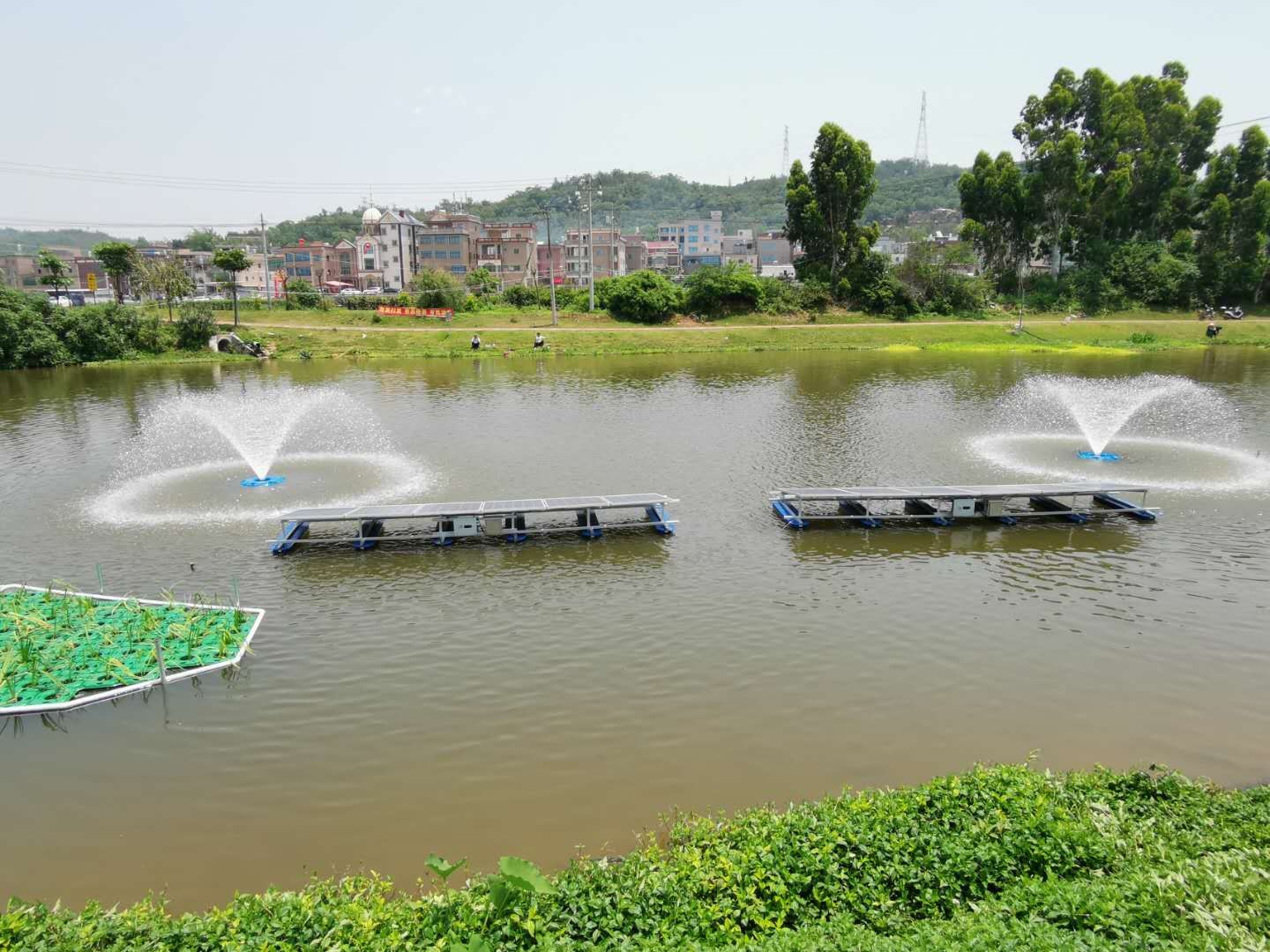 【曝光】宿州河道公园水体增氧机生产厂家,曝气机价格