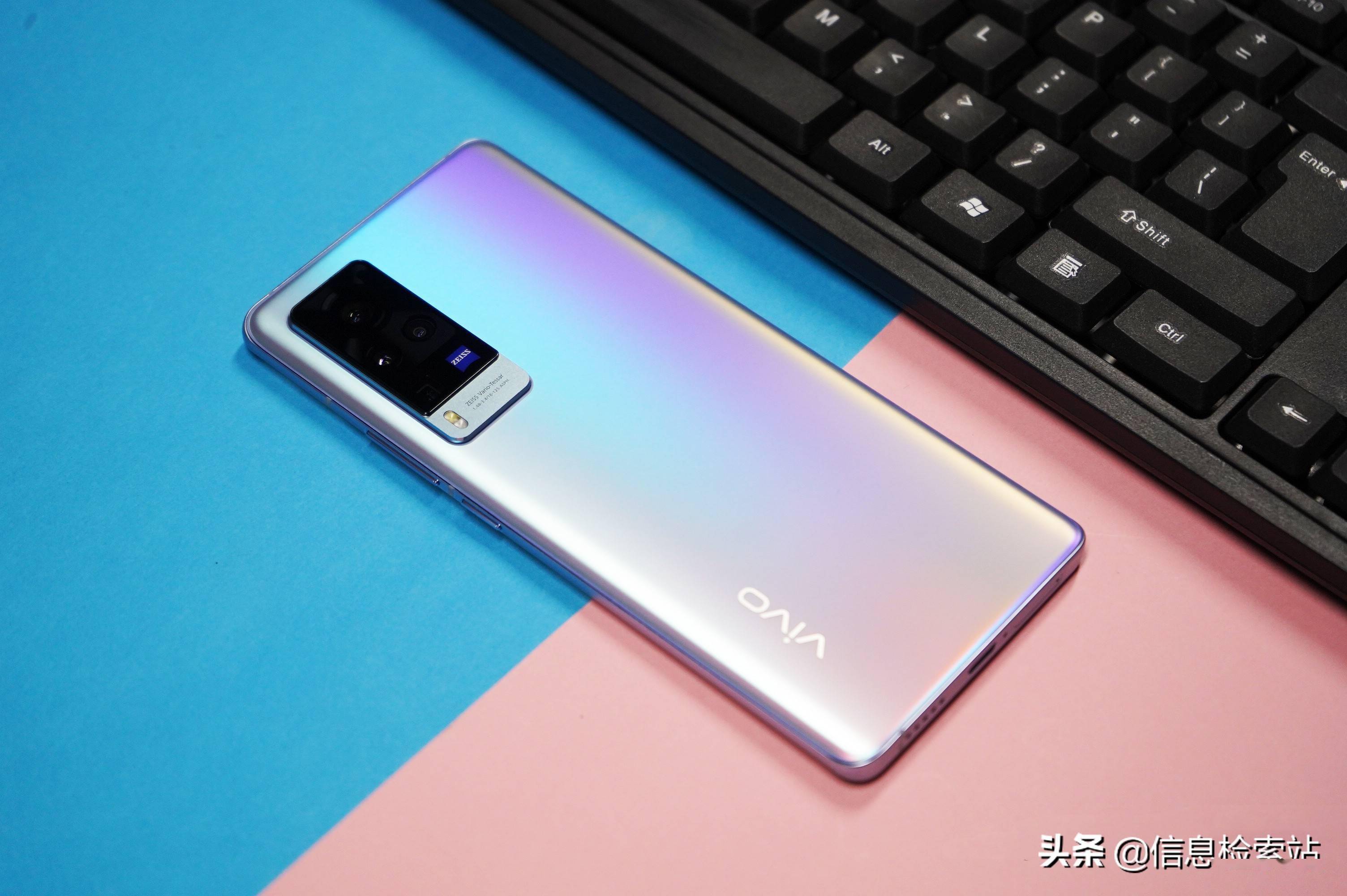 vivo x70九月发布,5100mah 三星5nm 88w快充,变化很大