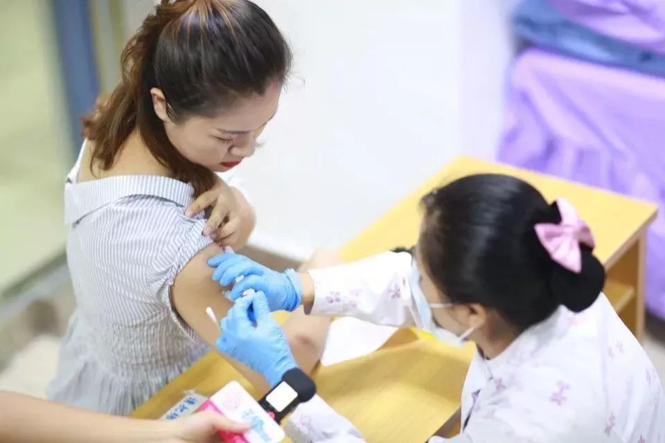 三针3969元,九价hpv疫苗可在广东接种了!
